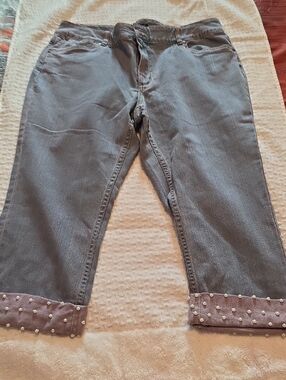 Pearl Embelished Denim Capris